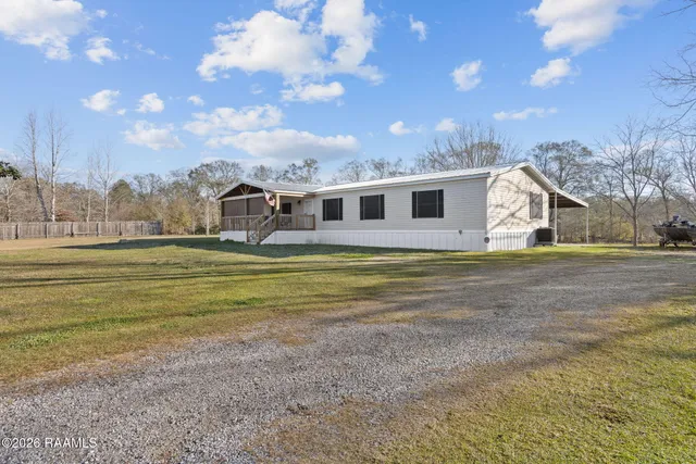 $199,000 | 1027 Anne Drive, Arnaudville, LA 70512