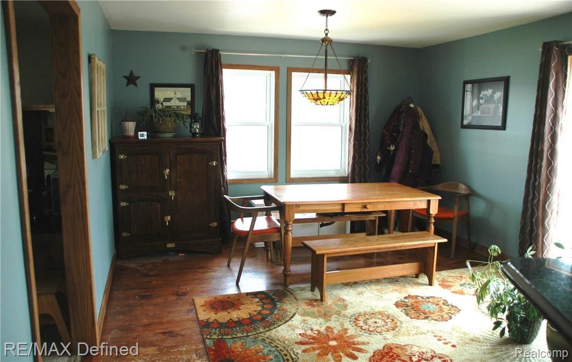 10190 Horton Road Goodrich, MI 48438 - Photo 9 of 34 3 eat area.JPG