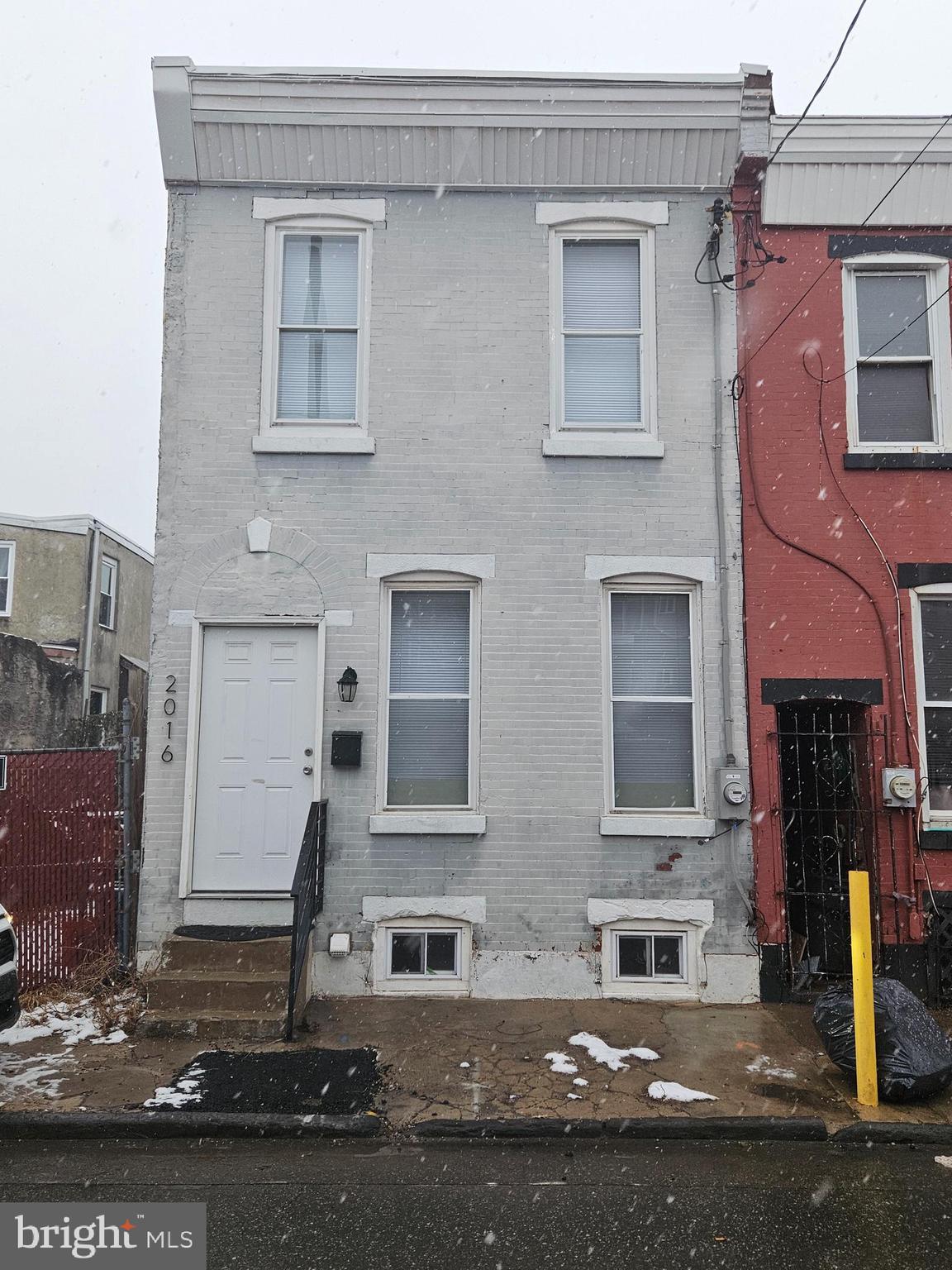 2016 North Leithgow Street Philadelphia, PA 19122 - Photo 1 of 8
