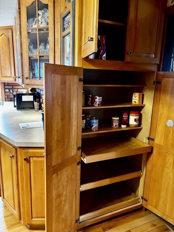 91 Daviston Street Springfield, MA 01108 - Photo 15 of 34