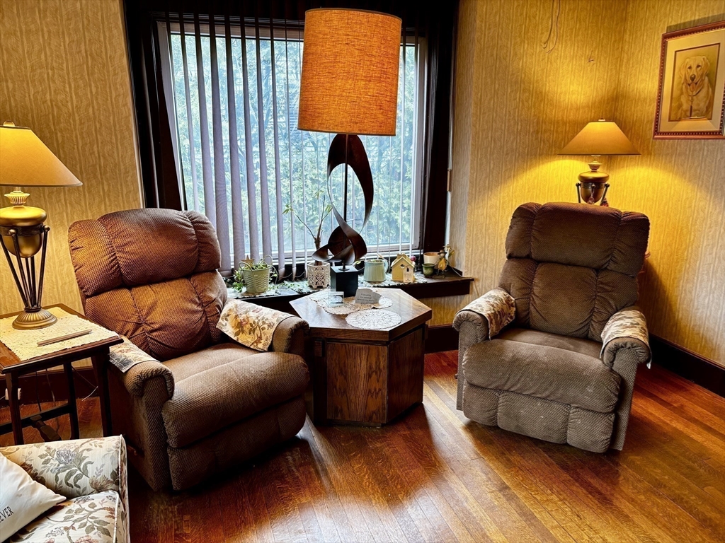 91 Daviston Street Springfield, MA 01108 - Photo 17 of 34