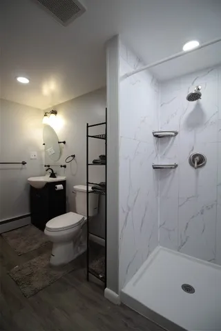 $279,000 | 215 Jamaica Boulevard, Endicott, NY 13760