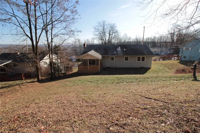 $279,000 | 215 Jamaica Boulevard, Endicott, NY 13760