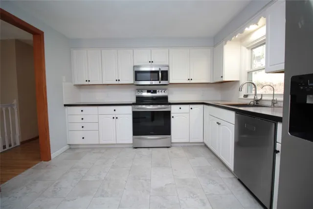 $279,000 | 215 Jamaica Boulevard, Endicott, NY 13760