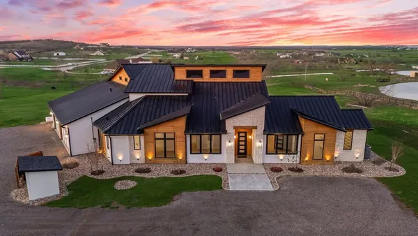 $1,500,000 | 6760 Farm To Market Road 2449, Ponder, TX 76259