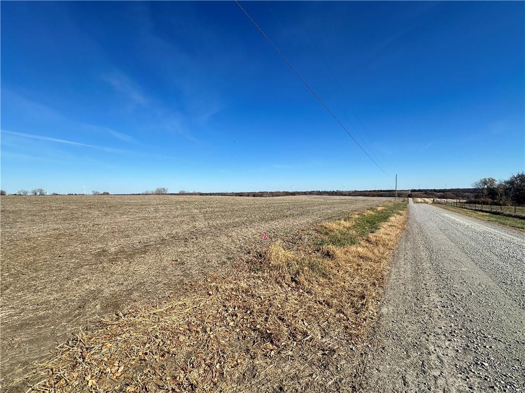 Southwest Sharp Road Amity, MO 64422 - Photo 14 of 28