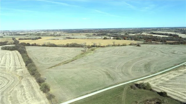 $10,000 | Southwest Sharp Road, Amity, MO 64422