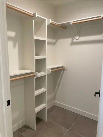 $2,500 | 84 East Avenue, Unit 1604, Austin, TX 78701