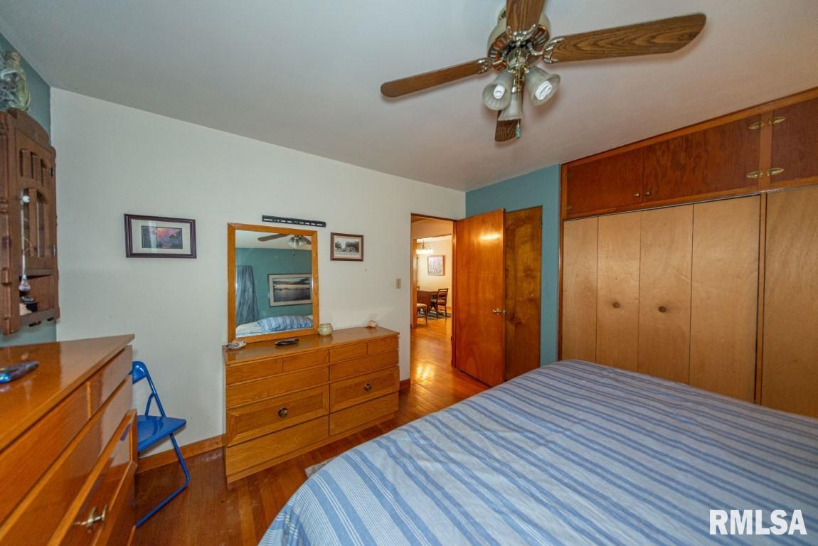 1712 Salem Road Mount Vernon, IL 62864 - Photo 13 of 32 Gallery Image 13