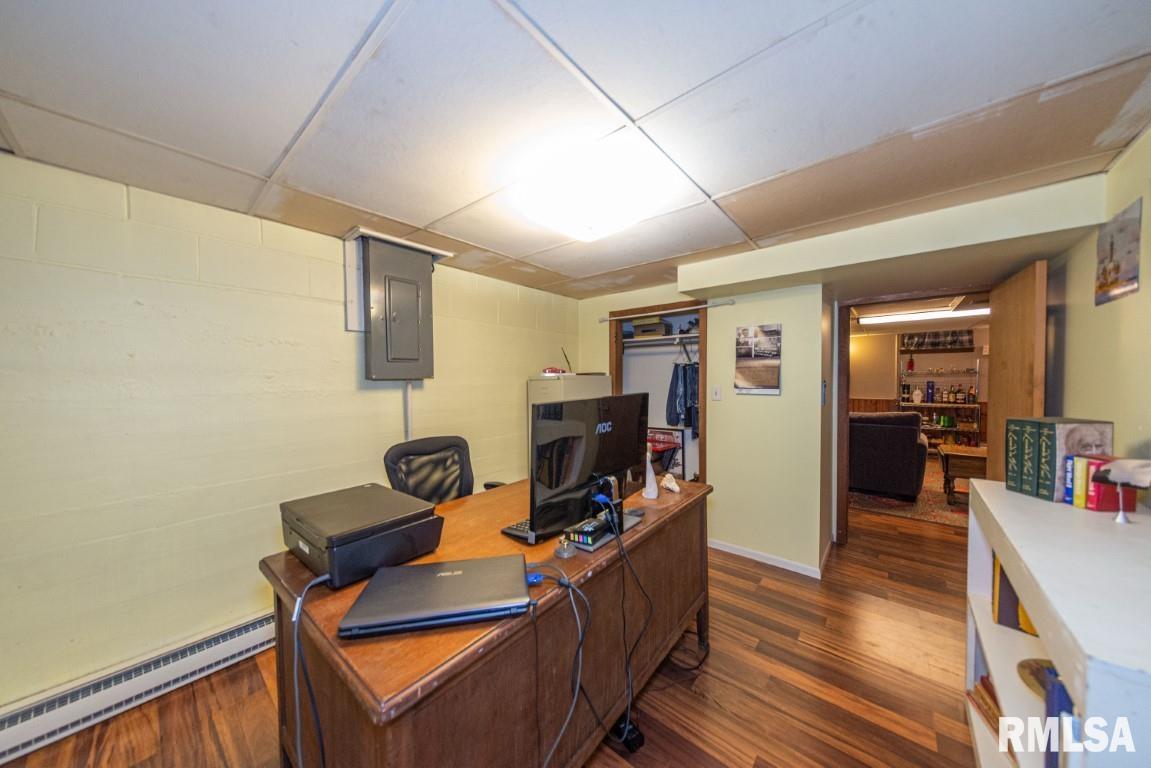 1712 Salem Road Mount Vernon, IL 62864 - Photo 24 of 32 Gallery Image 24
