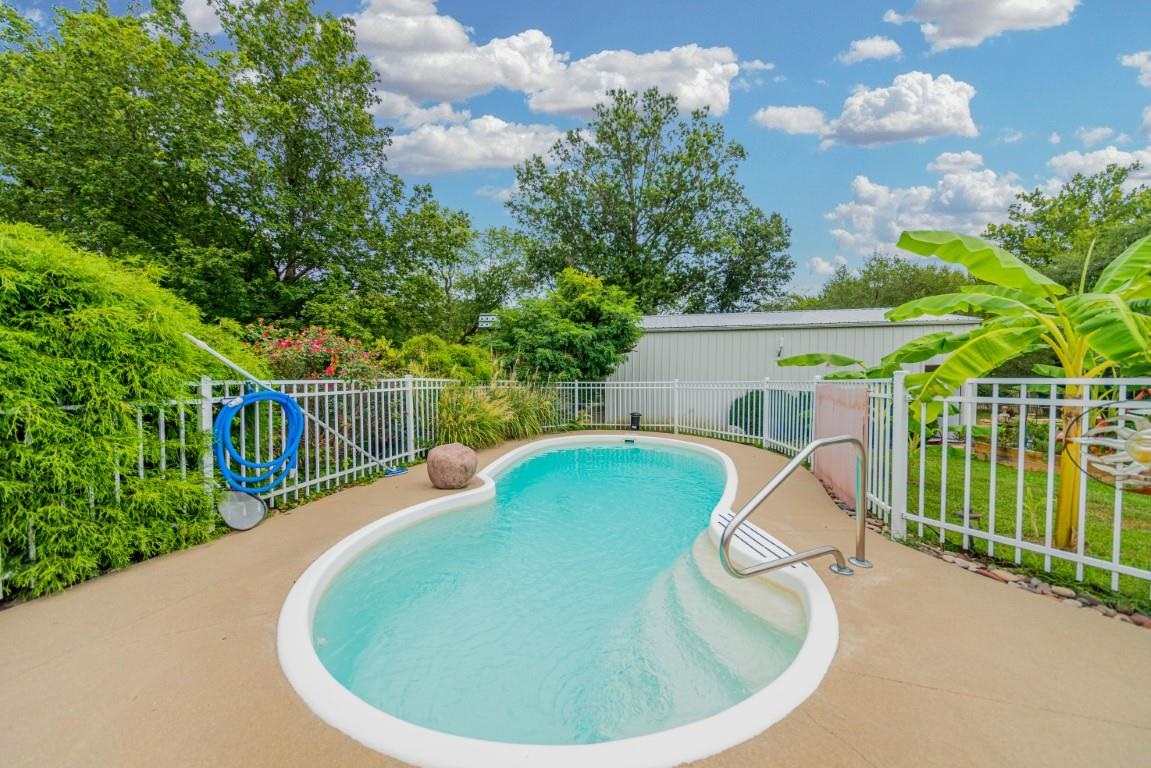 1712 Salem Road Mount Vernon, IL 62864 - Photo 27 of 32 Gallery Image 27