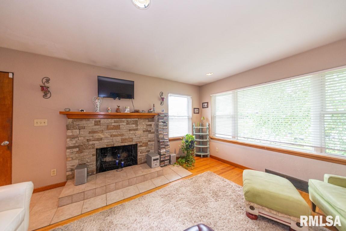 1712 Salem Road Mount Vernon, IL 62864 - Photo 7 of 32 Gallery Image 7
