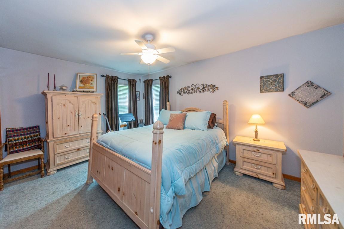 1712 Salem Road Mount Vernon, IL 62864 - Photo 10 of 32 Gallery Image 10