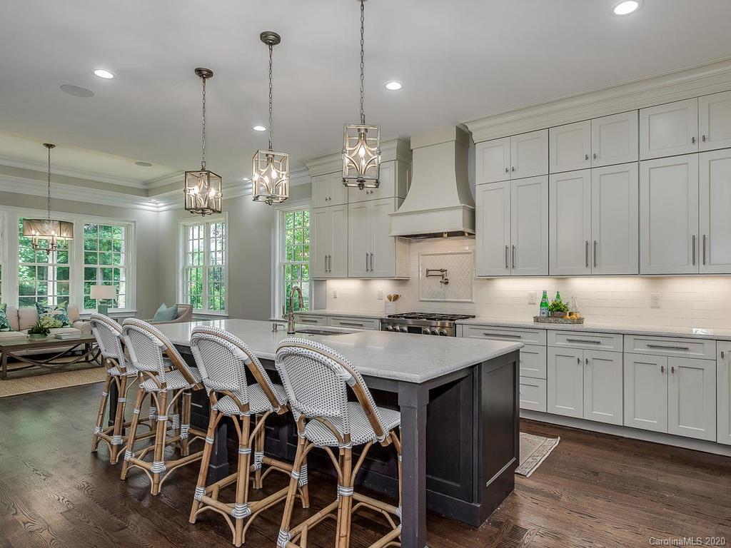 4329 Tottenham Road Charlotte, NC 28226 - Photo 12 of 42 Gallery Image 12