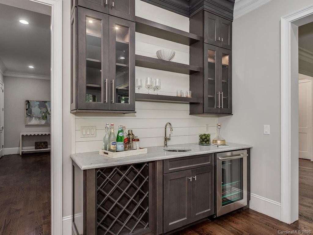 4329 Tottenham Road Charlotte, NC 28226 - Photo 15 of 42 Gallery Image 15