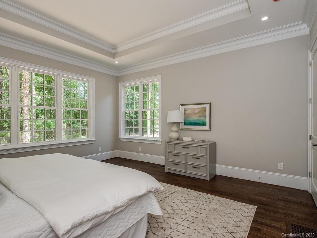 4329 Tottenham Road Charlotte, NC 28226 - Photo 22 of 42 Gallery Image 22