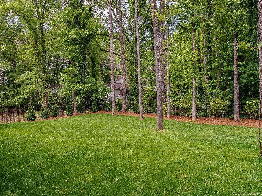 4329 Tottenham Road Charlotte, NC 28226 - Photo 41 of 42 Gallery Image 41