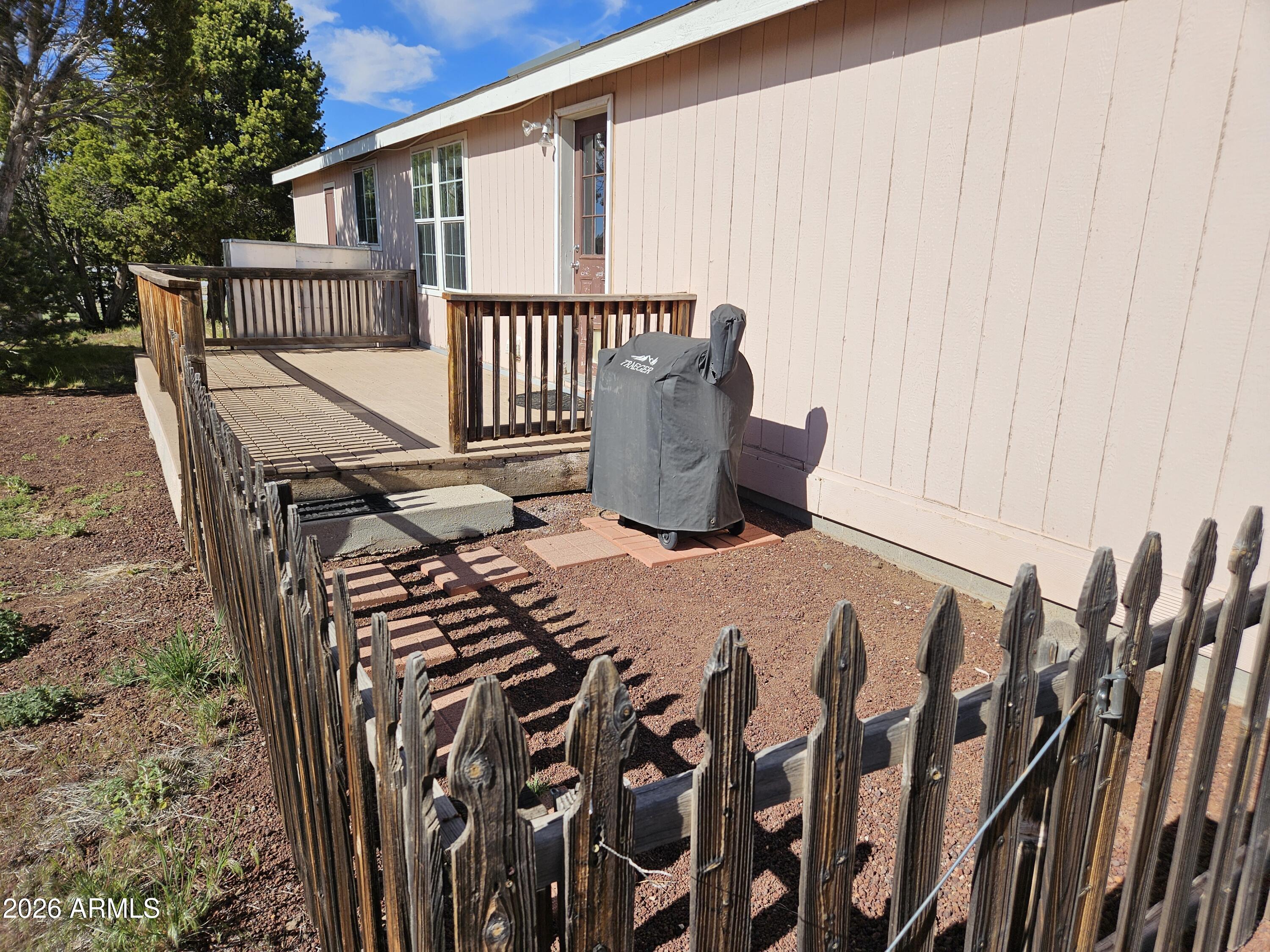 8400 North Red Lake Road Williams, AZ 86046 - Photo 24 of 37 Back Porch