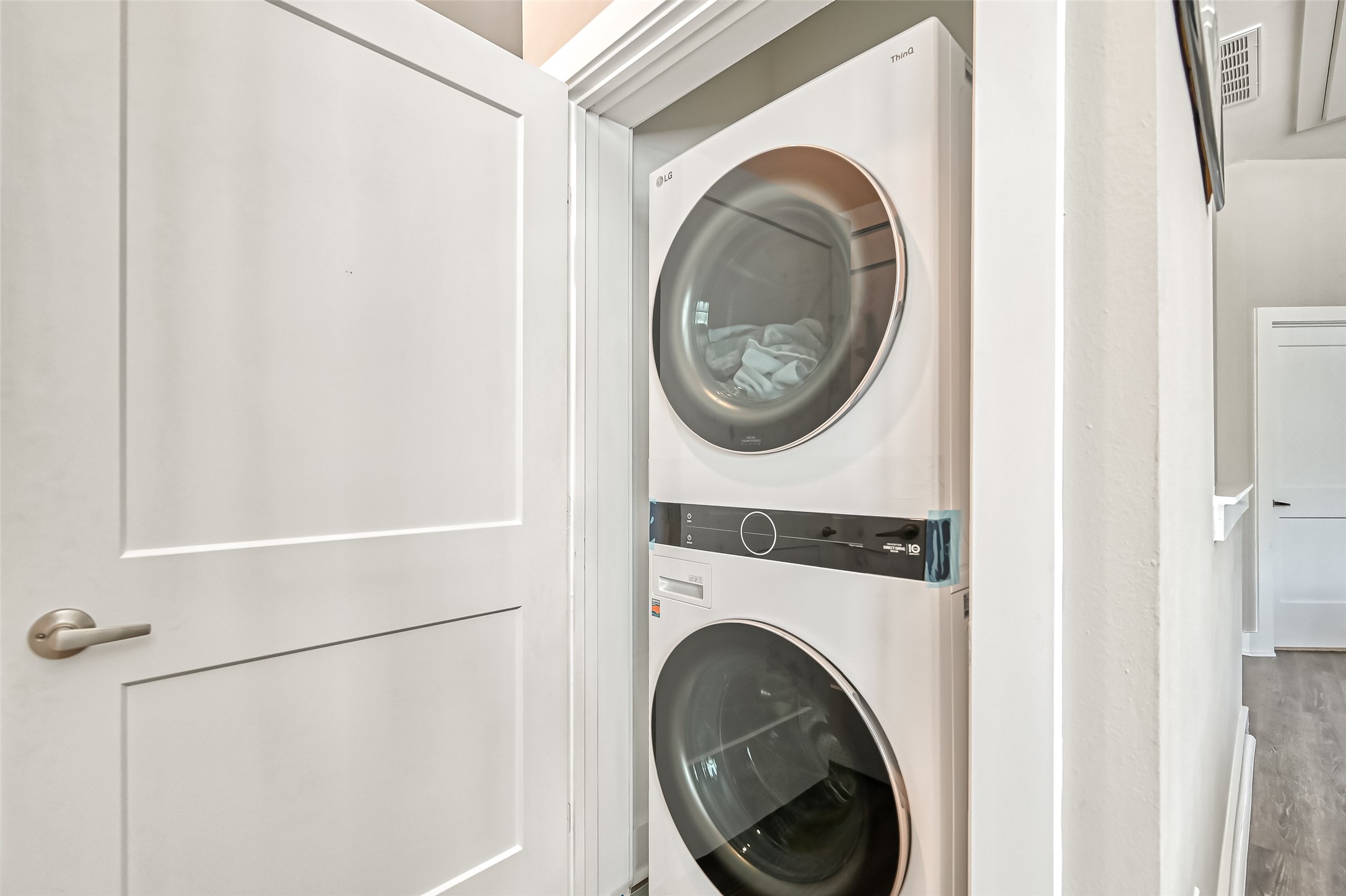 882 Fortune Street Houston, TX 77088 - Photo 16 of 18 a view of washer and dryer
