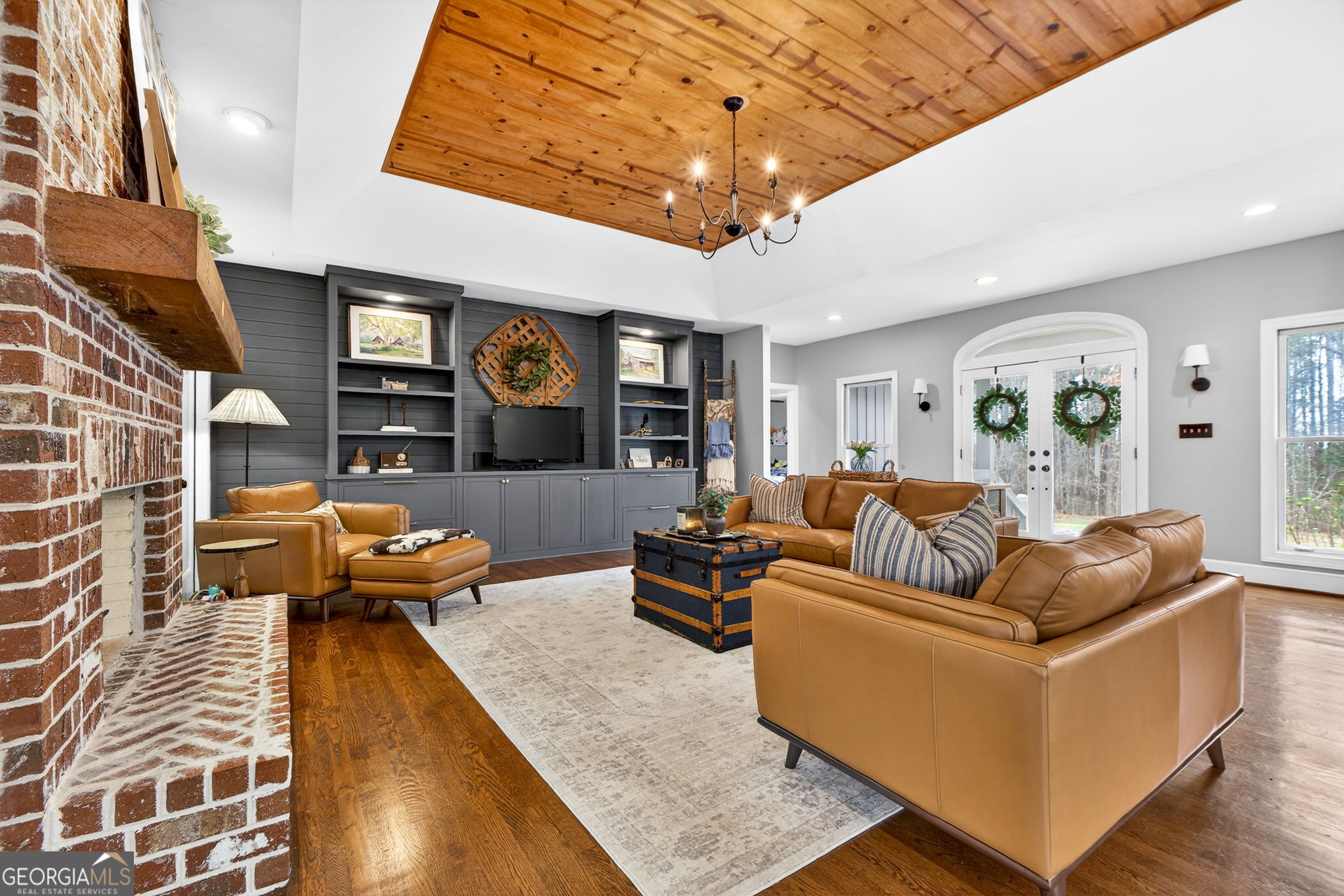 7581 Old Zebulon Road Molena, GA 30258 - Photo 12 of 79 a living room with furniture and wooden floor
