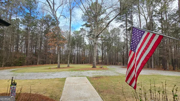 $585,000 | 7581 Old Zebulon Road, Molena, GA 30258