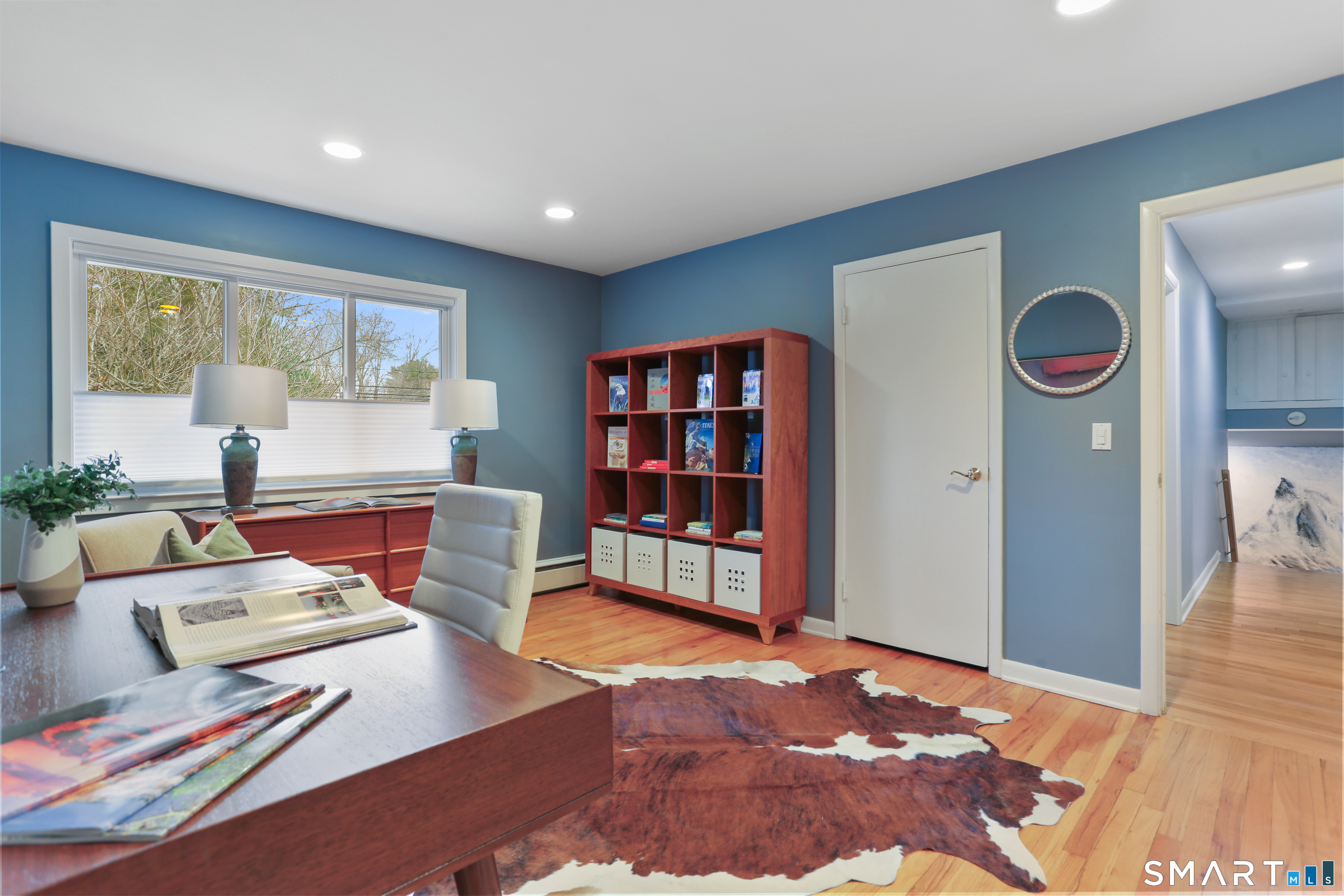 2 Rockyfield Road Westport, CT 06880 - Photo 24 of 40 Plenty of space on upper level to chill