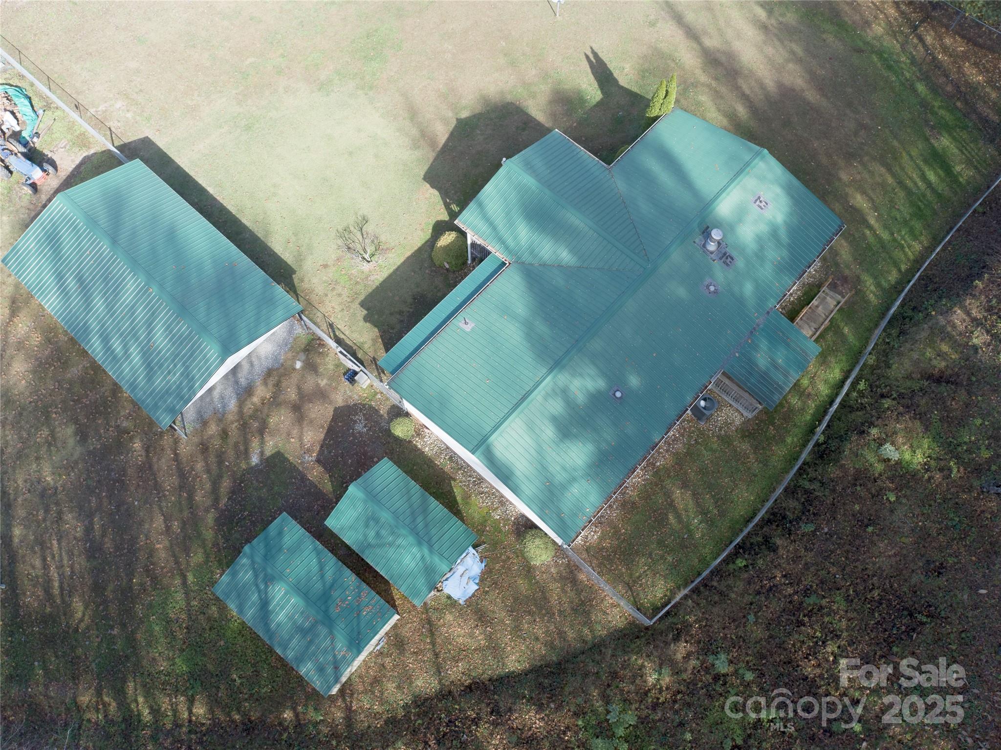 1922 Zacks Fork Road Lenoir, NC 28645 - Photo 17 of 27 a view of living room