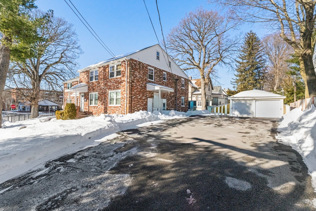 6 Ramsdell Avenue, Unit 4 Boston, MA 02131 - Photo 3 of 30 Gallery Image 3