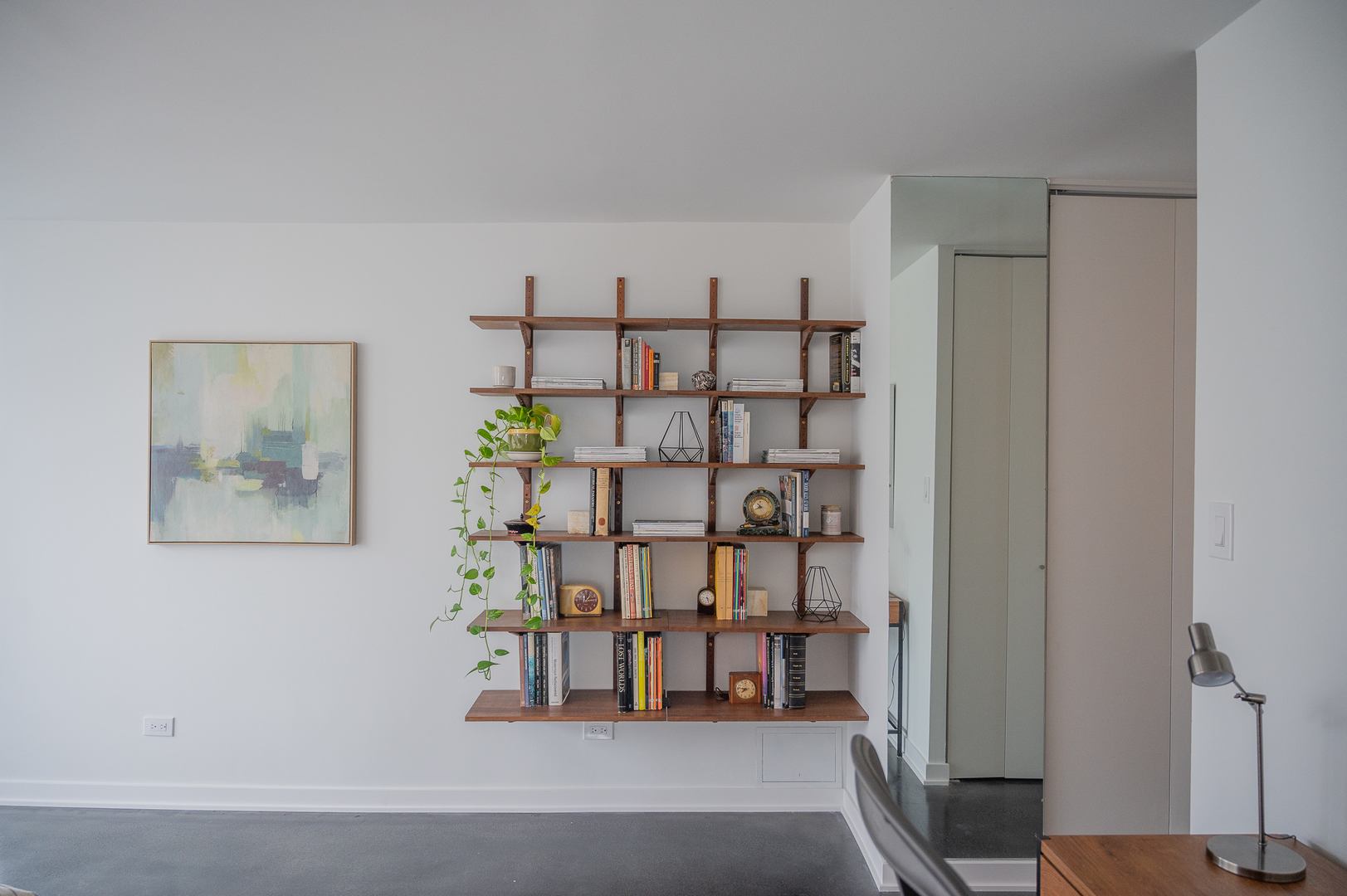 339 West Barry Avenue, Unit 24C Chicago, IL 60657 - Photo 38 of 46 Gallery Image 38