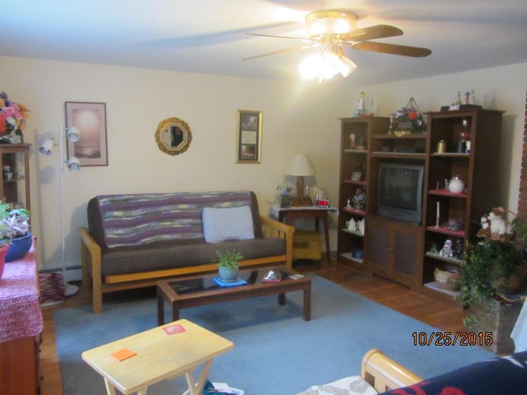 8 Birchwood Road Kennebunk, ME 04043 - Photo 3 of 15 Photo