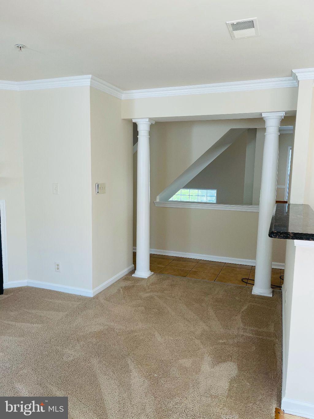 1609 Monarch Birch Way Bowie, MD 20721 - Photo 5 of 10 Second entry to family room