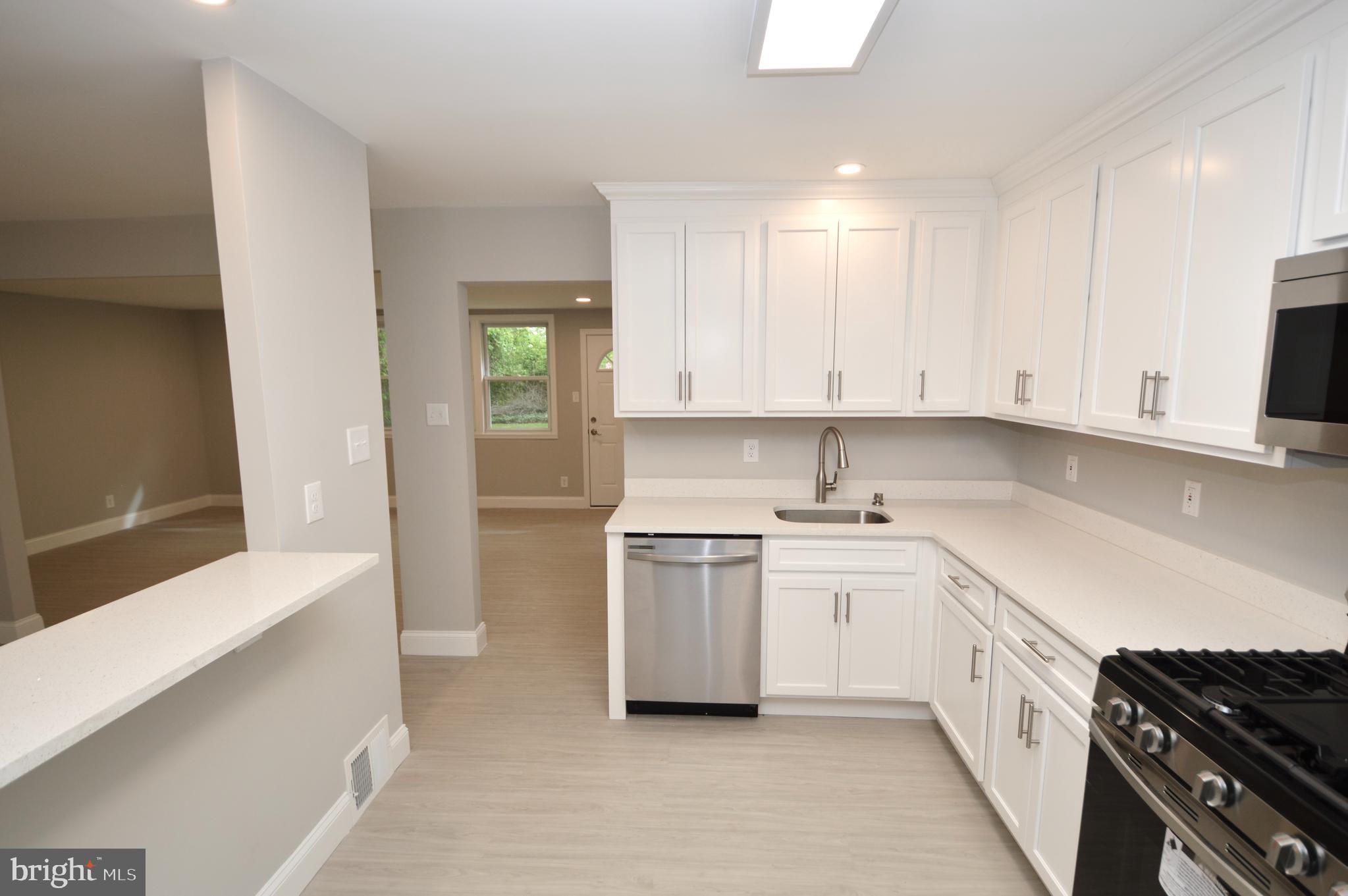 104 Ramble Road Cherry Hill, NJ 08034 - Photo 5 of 19