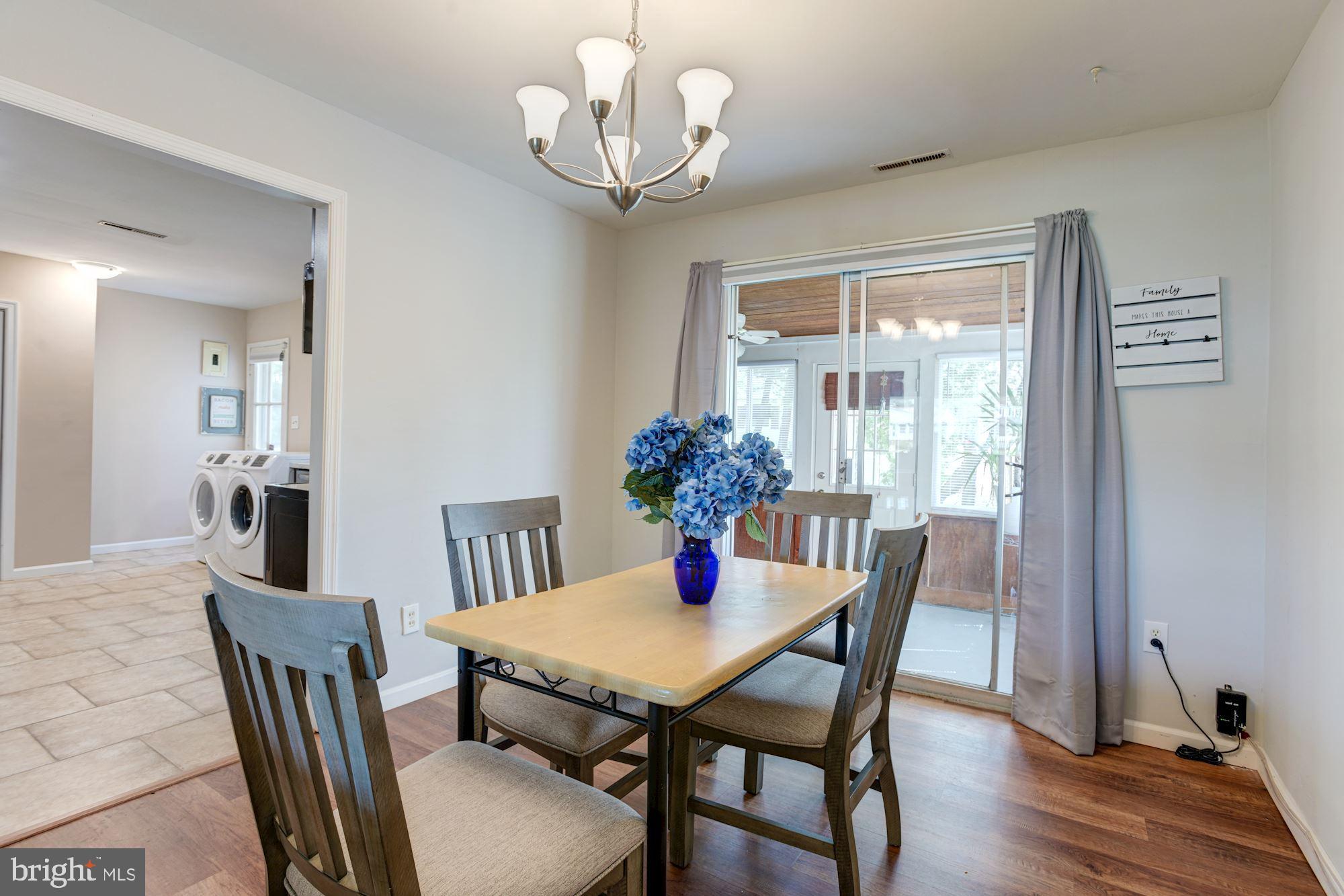 2105 Kennicott Road Baltimore, MD 21244 - Photo 8 of 24 Dining Room