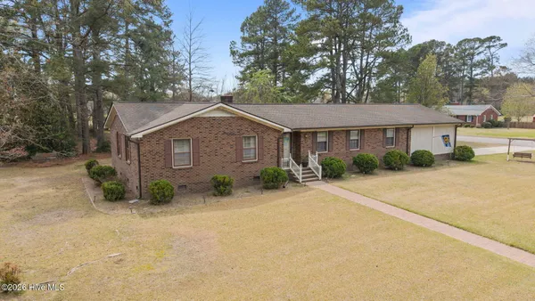 $179,000 | 310 West 17th Street, Scotland Neck, NC 27874