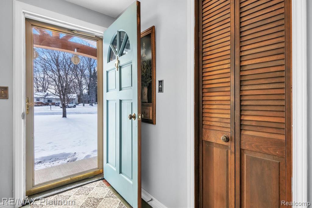 119 Michelson Road Rochester, MI 48307 - Photo 5 of 35