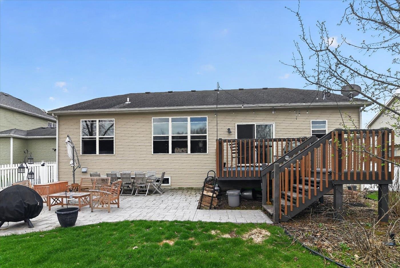 2674 Sweet Sparrow Place Sun Prairie, WI 53590 - Photo 12 of 58