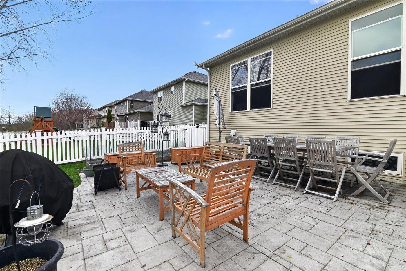 2674 Sweet Sparrow Place Sun Prairie, WI 53590 - Photo 13 of 58