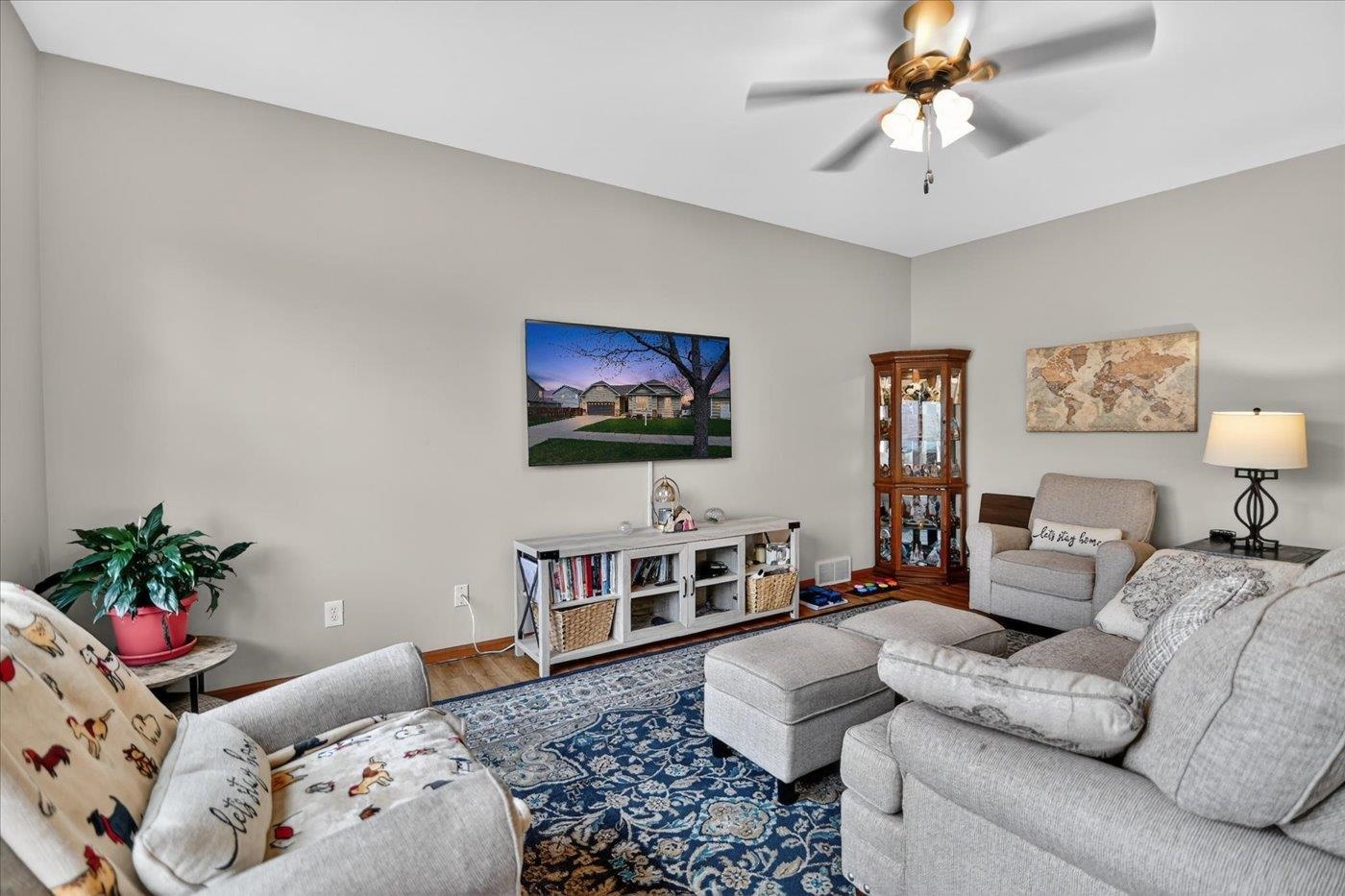 2674 Sweet Sparrow Place Sun Prairie, WI 53590 - Photo 29 of 58