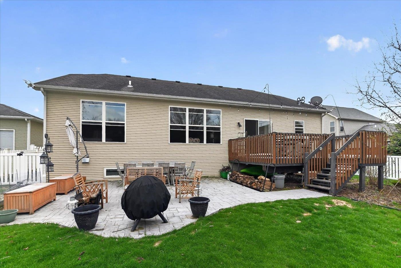 2674 Sweet Sparrow Place Sun Prairie, WI 53590 - Photo 10 of 58