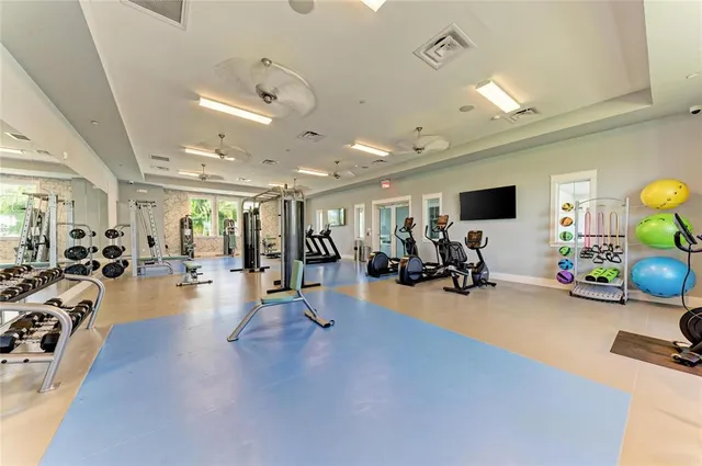 $3,750 | 6629 Fort Pierce Avenue, Sarasota, FL 34241