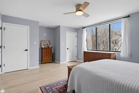 $1,175,000 | 1616 North Hudson Avenue, Unit 5, Chicago, IL 60614