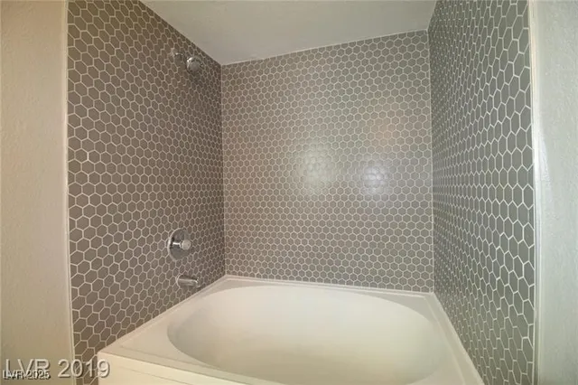 $1,450 | 555 East Silverado Ranch Boulevard, Unit 1100, Las Vegas, NV 89183