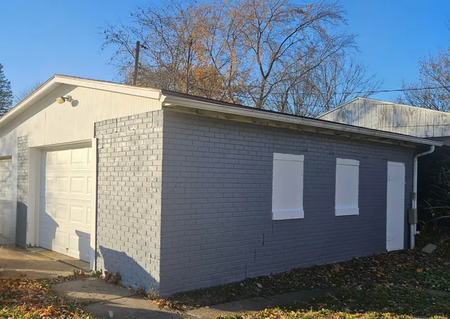 $369,000 | 616 Magnolia Street, Three Oaks, MI 49128