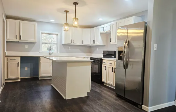 $325,000 | 616 Magnolia Street, Three Oaks, MI 49128