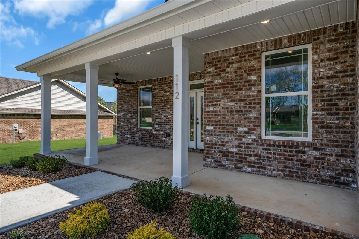 112 Riley Creek Road Tullahoma, TN 37388 - Photo 5 of 54 Gallery Image 5