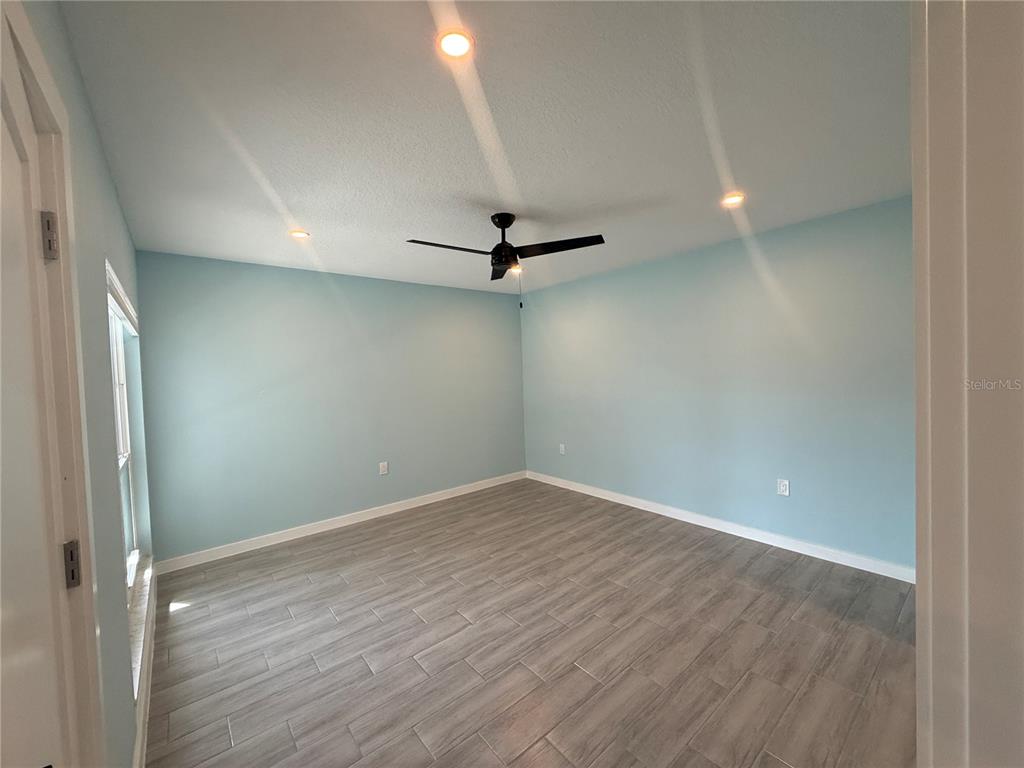 171 Medallion Boulevard, Unit B Madeira Beach, FL 33708 - Photo 11 of 26
