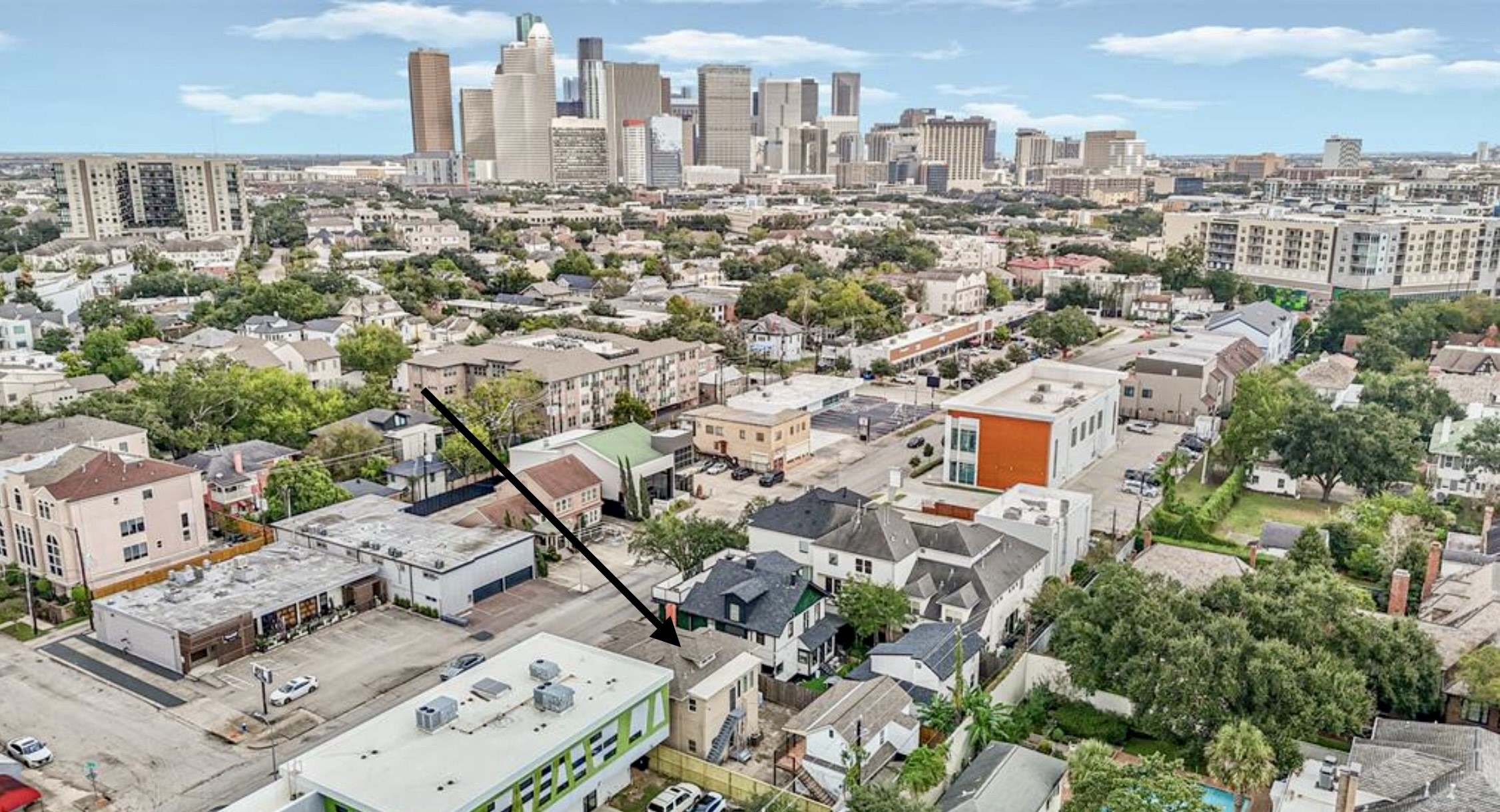 239 Westheimer Road Houston, TX 77006 - Photo 5 of 50 Located with TONS of FRONTAGE - right on Westheimer! This property is PRIME TIME LOCATION - just minutes from the Montrose Collective, Houston's HOTTEST restaurants, all major freeways, coffee shops and shopping!