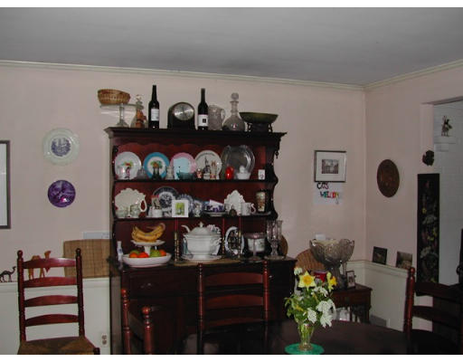 44 Windemere Road Wellesley, MA 02481 - Photo 3 of 6 Gallery Image 3