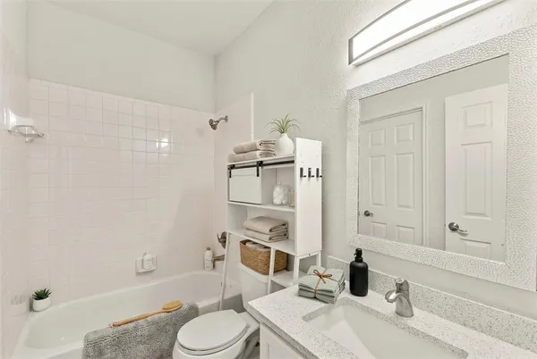 $2,200 | 1916 Signal Ridge Place, Rockwall, TX 75032