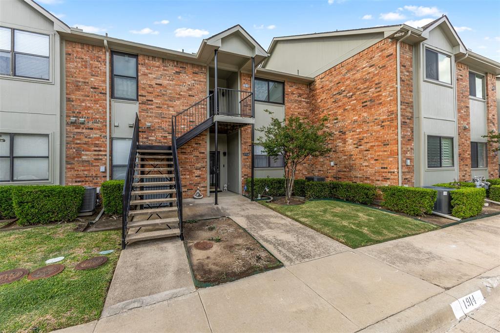 1916 Signal Ridge Place Rockwall, TX 75032 - Photo 22 of 32 View of apartment building / complex featuring stairway